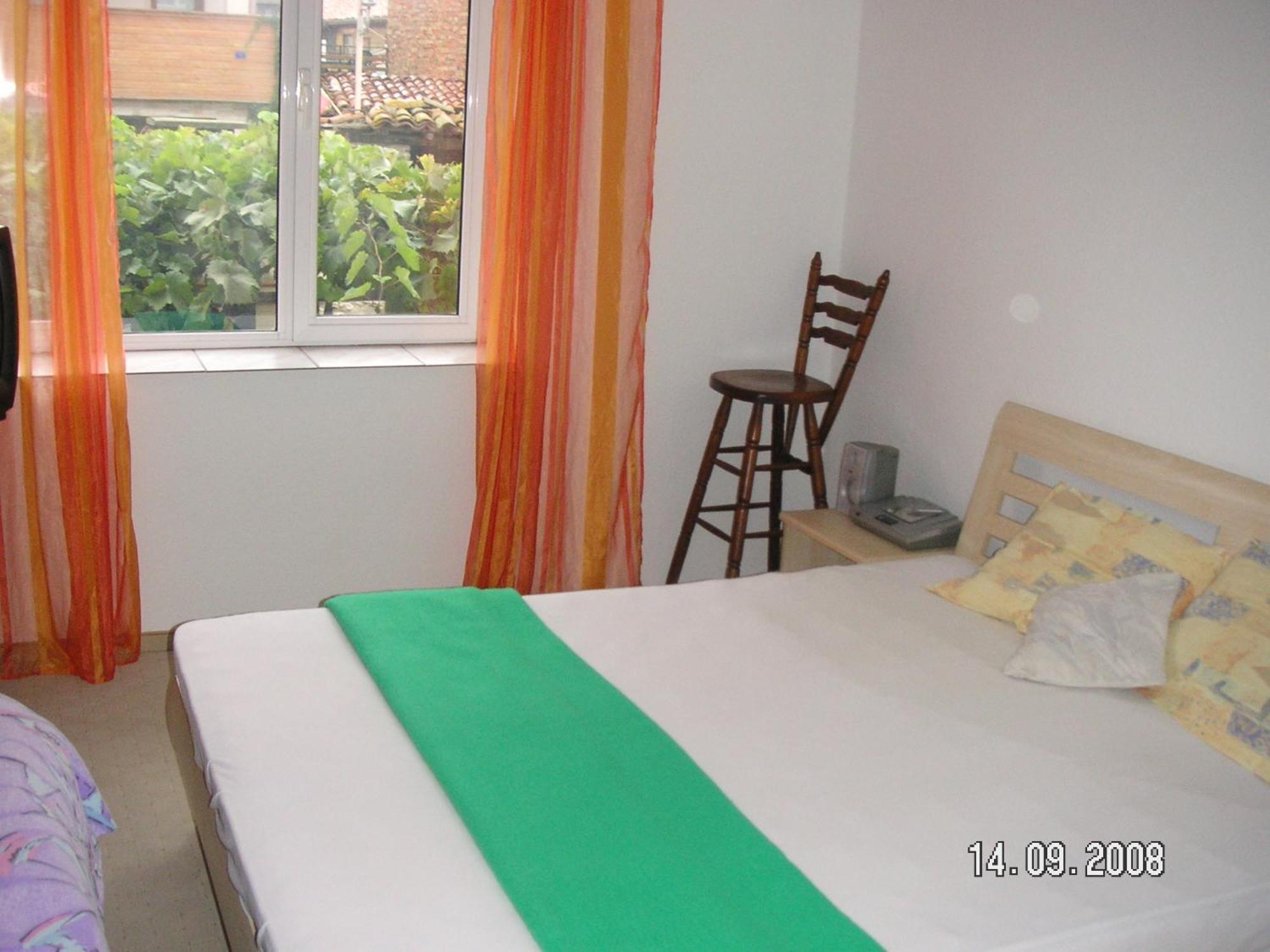 Emona Guest House Nesebar Room photo