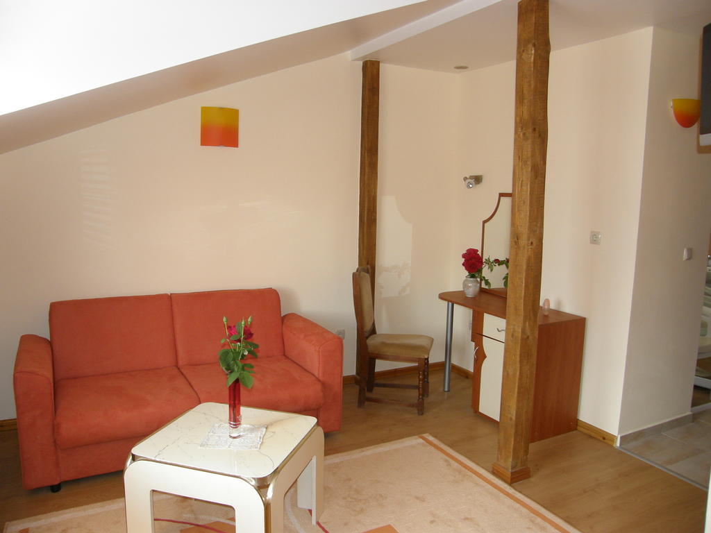 Emona Guest House Nesebar Room photo