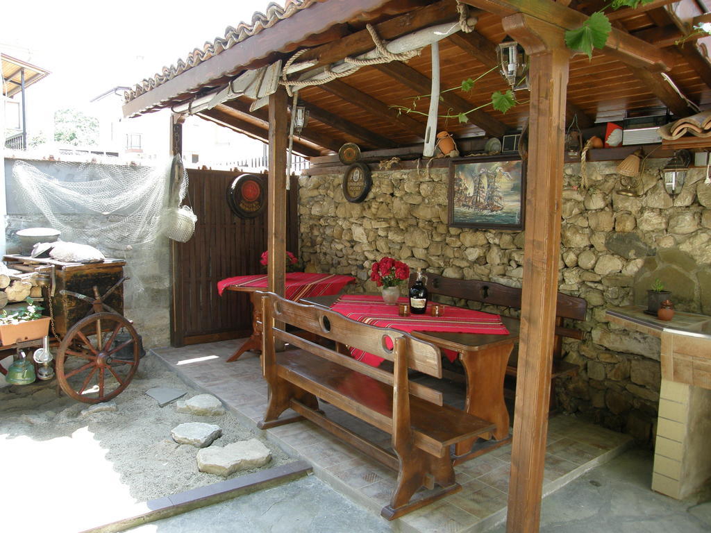 Emona Guest House Nesebar Room photo